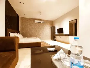 HOTEL MONDAY - Comfortable & Safe Stays - Habitación