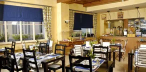 Hôtel Les Reflets Jaunes - Restaurant