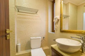 BUCUR 9 Boutique Hotel - Bathroom