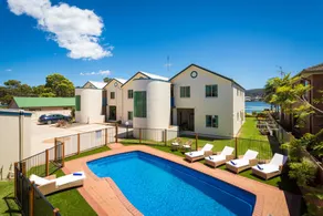 Cetacea Luxury Apartments - Pool
