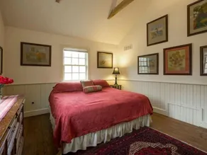 The Buck School Inn - Quarto