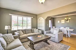 Tranquil Tucson Home w/ Yard - Walk to U of A - Interior