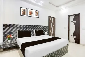 Osho Inn - Room