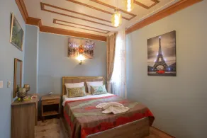 April Mansion - Room