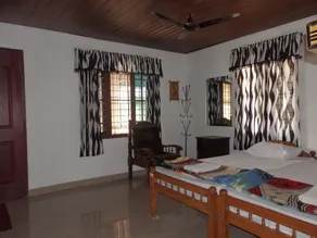 Honolulu Home - Room