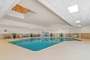 Clarion Inn North Haven - New Haven North - Piscine
