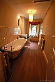 Trenderway Farm - Bathroom