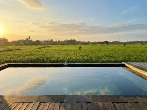 Kalyana Gangga - Pool