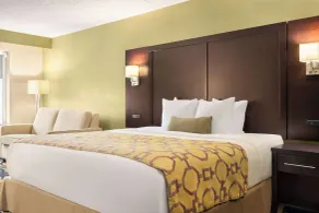 Baymont by Wyndham Georgetown Lexington North - Chambre
