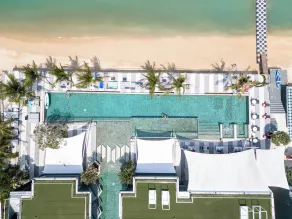 Hotel Tide Phuket Beachfront - Pool