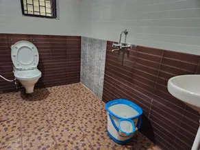 Sai Sharad Guest House - Bathroom