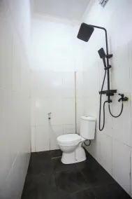 New Bintang Mandalika - Bathroom