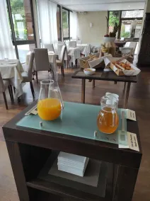 Logis Hôtel restaurant La Rivière - Reception