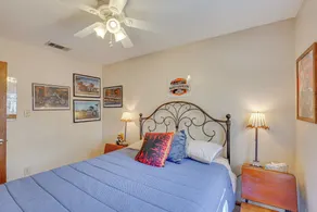Hawkins Vacation Rental w/ On-site Lake Access! - Innenbereich