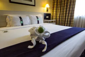 Holiday Inn Lisbon - Chambre