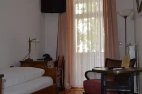 Jahrhunderthotel Leipzig - Room
