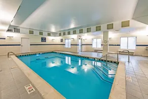 Radisson Hotel Fairview Heights - St Louis - Pool