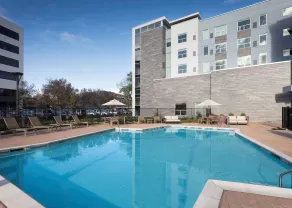 Hyatt House San Jose Airport - Piscina