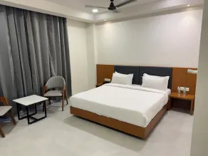 Hotel Madhukta Inn - Room