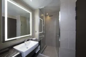 Ramada by Wyndham Daejeon - Badrum