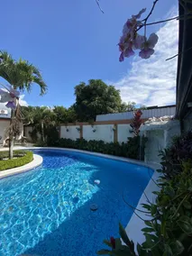 Berlor Airport Inn - Pool