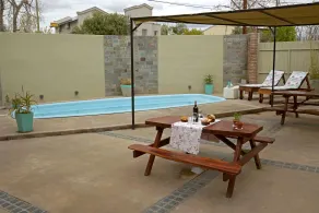 San Rafael Group - Pool