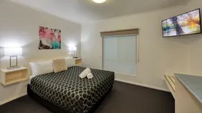 The Cottage Motor Inn Albury CBD - Room