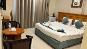 Al Murooj Hotel Apartments - Room