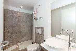 Paragon Apartments - Salle de bain