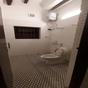 Eennra Oiitijhyya - Salle de bain