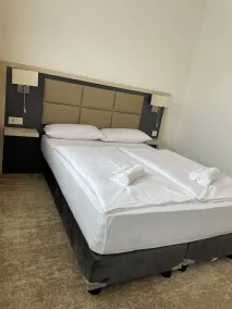 THE PLACE HOTEL - Frankfurt City Messe - Room