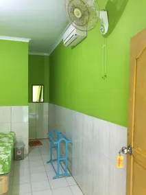 Hotel Trias Parangtritis - Room