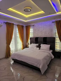 Sapphire Residences by Crystal Magodo - Chambre
