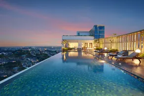 Hotel Ciputra Cibubur managed by Swiss-Belhotel International - Piscine