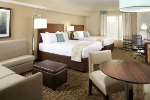 Hawthorn Suites by Wyndham Wheeling at The Highlands - Chambre