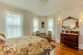 Victorian Seasons Stirling - Quarto