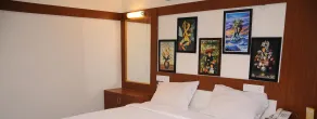 Hotel Ramakrishna - Room