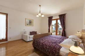 Villa Vjeka Cozy Family Retreat with Heated Pool, Brač Island - Room