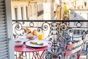 Hôtel Saint-Louis - Vue de la chambre