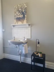 Commercial Hotel Young - Room