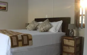 Foreva Wild - Room