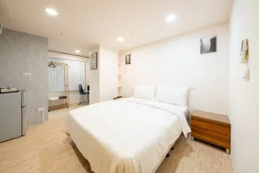 Hotelshere-Ximen - Room