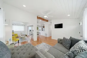 Group Retreat on Terramar Beach w/ Bbq-ready Patio - Interiør