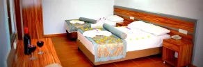 Ozukara Apart 1 - Room