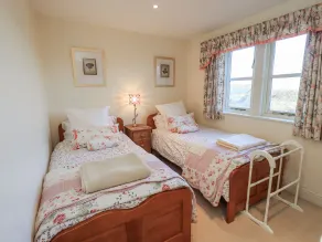 Orchard House - Rom