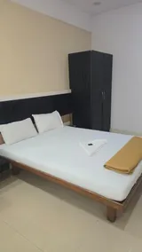 Hotel Sai Leela - Quarto