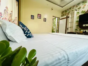 Green Edge Regency - Room