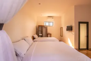 Aurora House - Room