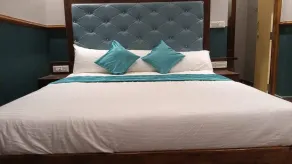 Jaithri Hotel and Event Centre - Room