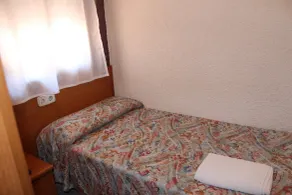 Hostal Restaurante Avenida de Madrid - Chambre
